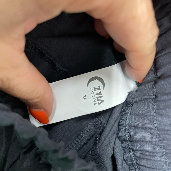 Zyia active wear pants sz xl - Picture 4 of 5